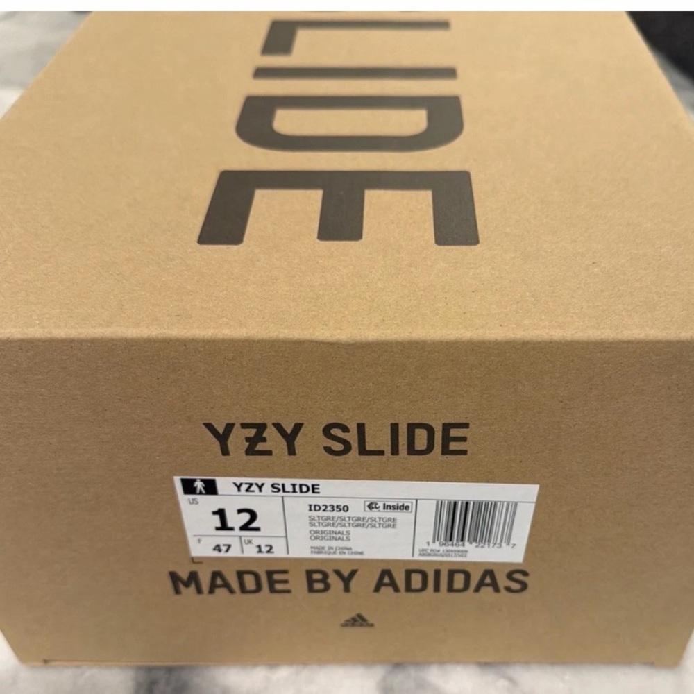adidas YZY Slide Box only
